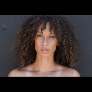 Meet your Posher, Ciara